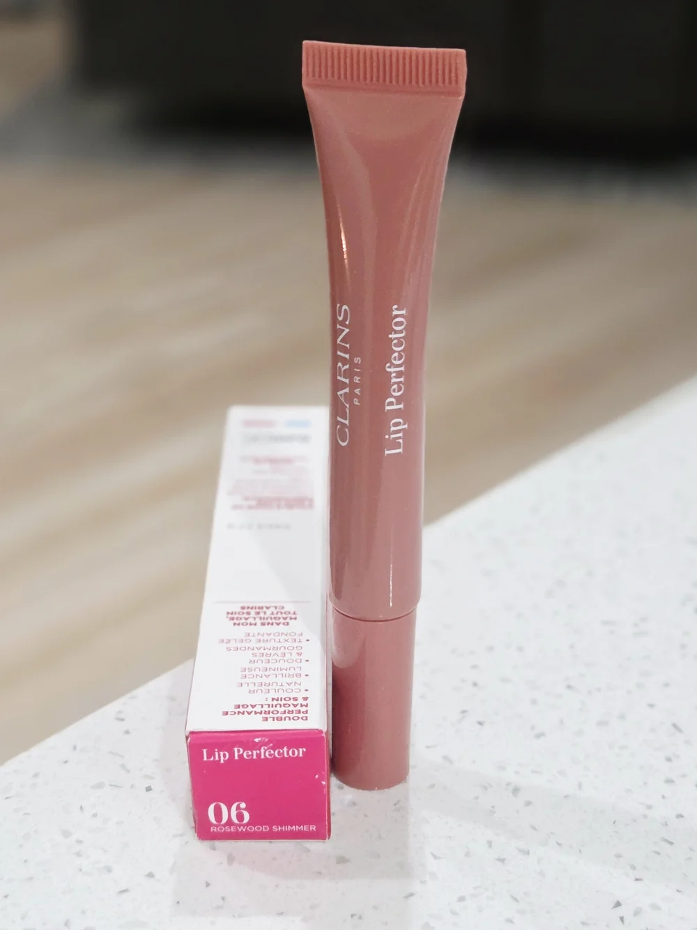 Clarins Lip Perfector Lip Gloss - Rosewood Shimmer (06)